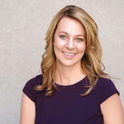 Beate Chelette, Radek Sali, Sunny Vanderbeck, Ryan Niddel and Nicky Senyard, guest on Buy Grow Sell EP99
