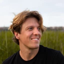 Dean Tavener, guest on Buy Grow Sell EP4